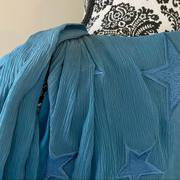 CATHERINE MALANDRINO NWT Blue Star Embroidered Silk Top Size Small - Picture 9 of 9